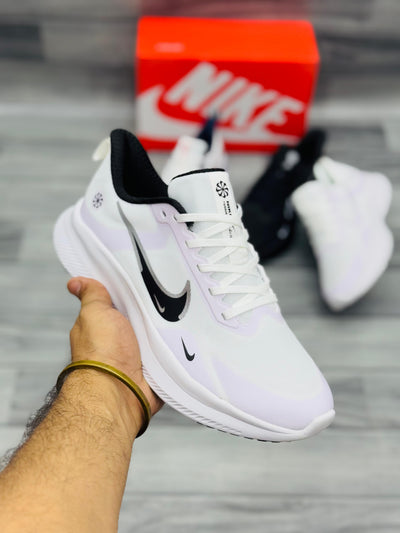 NIKE AIR ZOOM(white)