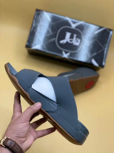 BRAND ARAB FOOTWEAR(grey)