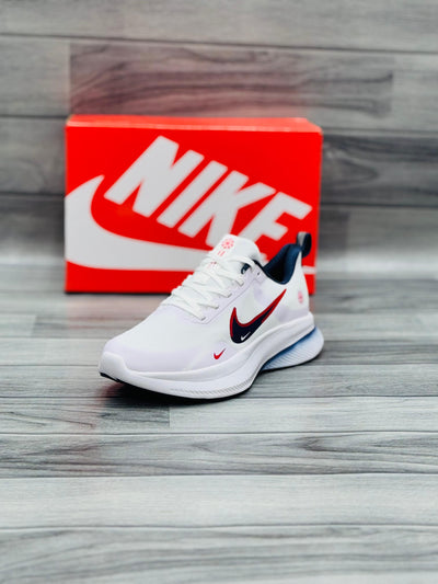 NIKE AIR ZOOM(white)