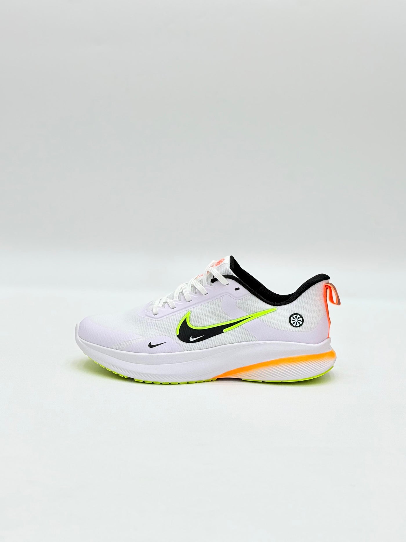 NIKE AIR ZOOM(white)