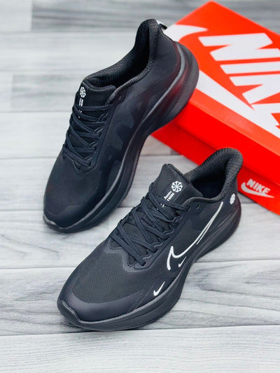 NIKE AIR ZOOM(black)