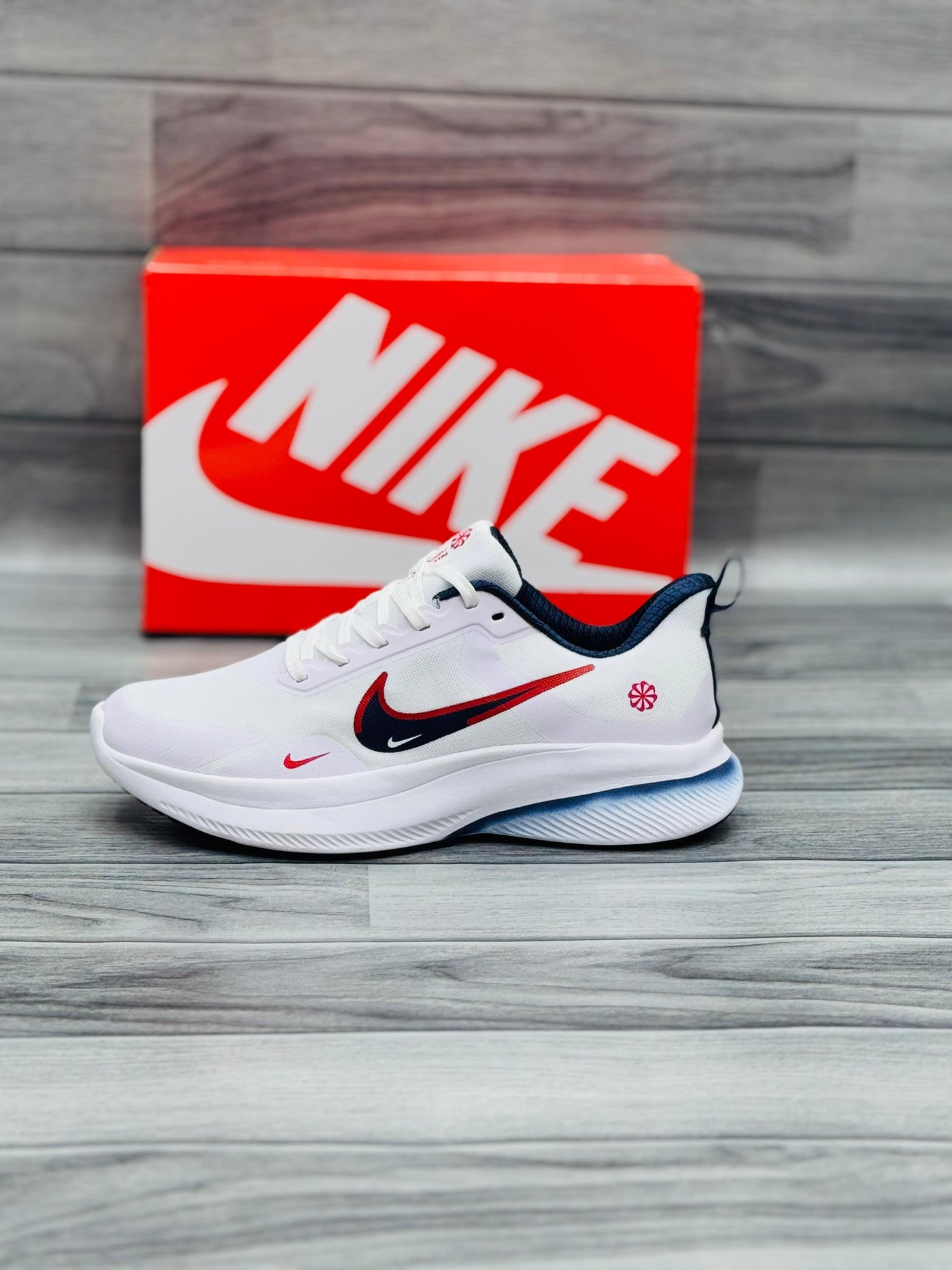 NIKE AIR ZOOM(white)